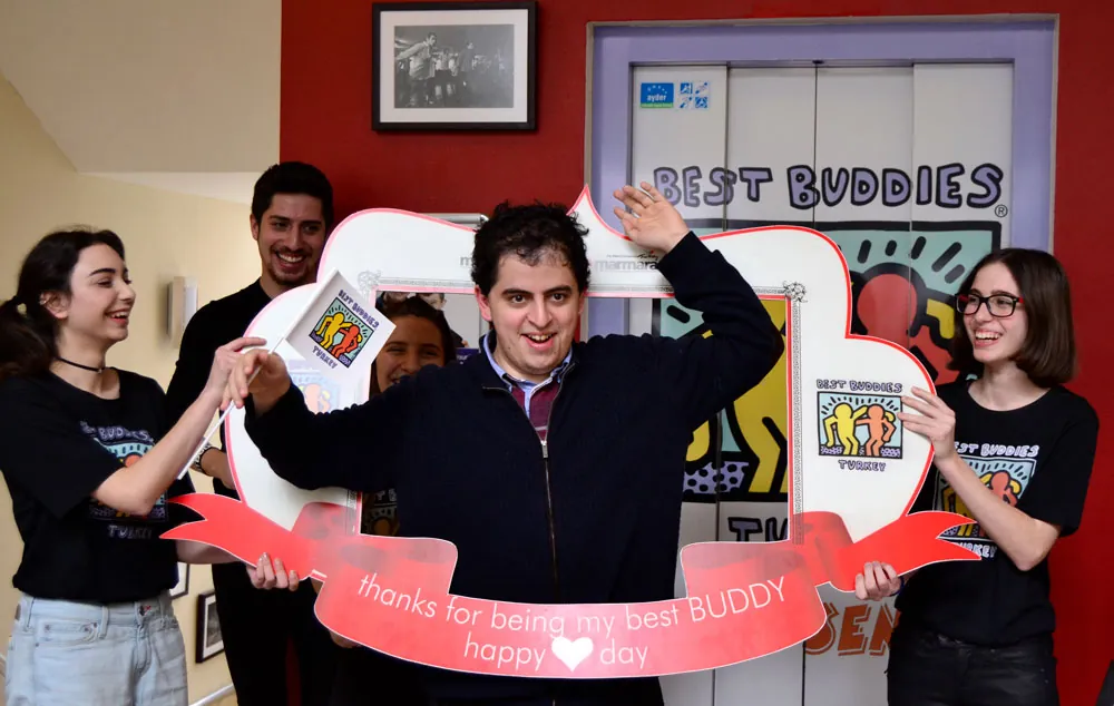 Best Buddies Turkey etkinliğinden bir kare